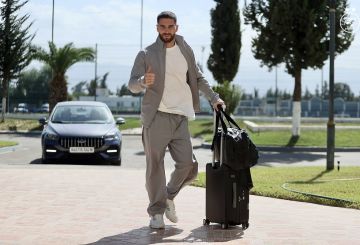 نجل زيدان يوجه رسالة لجمهور الجزائر بعد انضمامه لمعسكر منتخب الخضر