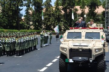 إنفاق بحجم التحديات... لماذا رفعت الجزائر موازنة الدفاع؟ إنفاق بحجم التحديات... لماذا رفعت الجزائر موازنة الدفاع؟