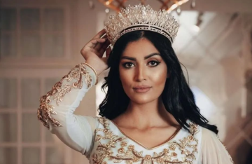 قرار قضائي جديد بحق ملكة جمال الجزائر وحيدة قروج في قضية جديدة