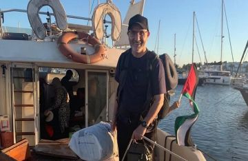 سياسي جزائري بارز يروي معاناة يومين في السجون الإسرائيلية وتجربته مع أسطول الصمود (فيديو)