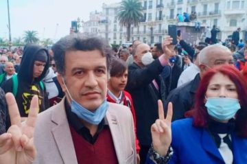 حكم بالسجن عامين على أبرز وجوه المعارضة اليسارية في الجزائر حكم بالسجن عامين على أبرز وجوه المعارضة اليسارية في الجزائر