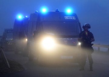 تفاصيل تقشعر لها الأبدان عن جزائرية ارتكبت واحدة من أبشع جرائم فرنسا ولقطات مخيفة من الجريمة (فيديو) تفاصيل تقشعر لها الأبدان عن جزائرية ارتكبت واحدة من أبشع جرائم فرنسا ولقطات مخيفة من الجريمة (فيديو)