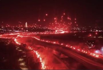 شاهد.. احتفالات مهيبة لجماهير اتحاد الحراش بذكرى التأسيس الـ94