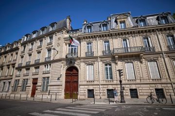 فرنسا تلتقط إشارات برغبة الجزائر في معاودة الحوار 