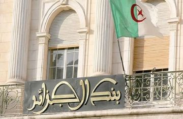 وزير المالية الجزائري: الكتلة النقدية المتداولة خارج الإطار الرسمي بلغت 34 