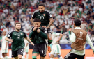 الإمارات تجرد الجزائر من اللقب وتتأهل إلى نصف نهائي كأس العرب (فيديو)