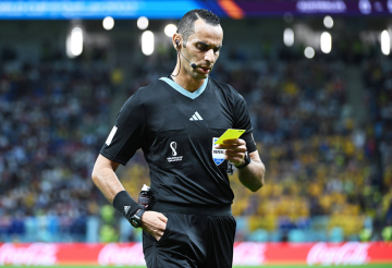 الفيفا يستعين بـ12 حكما عربيا للمشاركة في إدارة مباريات مونديال الأندية