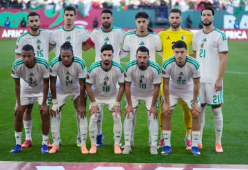 الكاف يعلن رسميا عن حكم مباراة الجزائر ضد نيجيريا