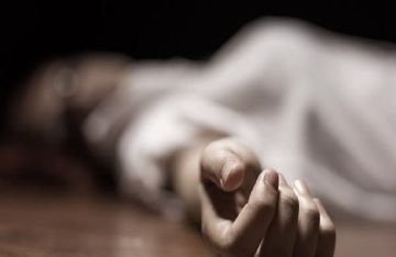 صدمة وحزن في الشارع الجزائري بعد توديع شاب لعائلته وأصدقائه قبل أن ينتحر (فيديو)