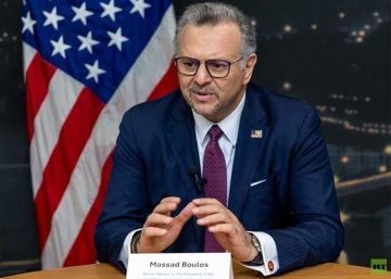 مسعد بولس : يجب تعزيز العلاقات الأمنية بين أمريكا والجزائر وتوسيع التعاون الإقليمي مسعد بولس : يجب تعزيز العلاقات الأمنية بين أمريكا والجزائر وتوسيع التعاون الإقليمي