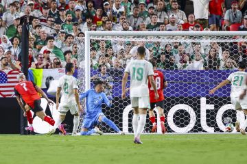 مونديال 2026.. الجزائر تتأهل إلى الدور الثاني بعد تعادل درامي أمام النمسا