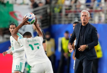 أول تعليق لمدرب الجزائر بعد دراما مباراة النمسا
