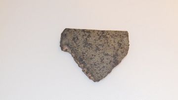 لغز صخرة مريخية نادرة.. نيزك عثر عليه في الجزائر يكشف أسرار الكوكب الأحمر لغز صخرة مريخية نادرة.. نيزك عثر عليه في الجزائر يكشف أسرار الكوكب الأحمر