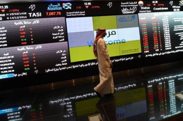 أسهم الكبار تعيد المؤشر السعودي إلى دائرة الخسارة أسهم الكبار تعيد المؤشر السعودي إلى دائرة الخسارة