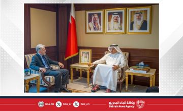 وزير الخارجية يستقبل سفير المملكة المتحدة لدى مملكة البحرين