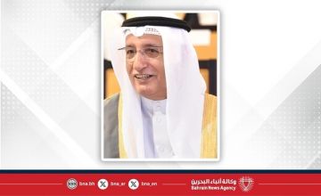 رئيس جمعية الصحفيين البحرينية يشيد بحرص جلالة الملك المعظم على ترسيخ حرية الرأي والتعبير ويعرب عن امتنانه لجهود الحكومة والسلطة التشريعية في إنجاز قانون الصحافة والإعلام الإلكتروني رئيس جمعية الصحفيين البحرينية يشيد بحرص جلالة الملك المعظم على ترسيخ حرية الرأي والتعبير ويعرب عن امتنانه لجهود الحكومة والسلطة التشريعية في إنجاز قانون الصحافة والإعلام الإلكتروني