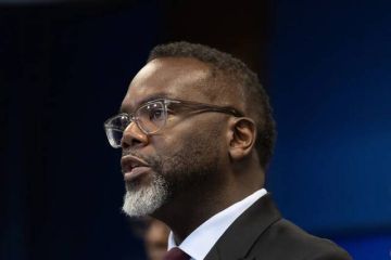 ستاندرد.آند.بورز تخفض توقعاتها لشيكاغو بسبب عجز الموازنة ومشاكل المعاشات