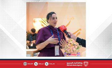 مصممون وصناع ذهب لـ(بنا): الإقبال المتزايد على معرض الجواهر العربية 2025 يعكس الثقة بالمنتج البحريني وقدرة المصممين على ابتكار أعمال استثنائية مصممون وصناع ذهب لـ(بنا): الإقبال المتزايد على معرض الجواهر العربية 2025 يعكس الثقة بالمنتج البحريني وقدرة المصممين على ابتكار أعمال استثنائية