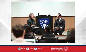 سفير مملكة البحرين لدى الولايات المتحدة الأمريكية يشارك في جلسة حوارية بالتعاون مع جامعة جونز هوبكنز سفير مملكة البحرين لدى الولايات المتحدة الأمريكية يشارك في جلسة حوارية بالتعاون مع جامعة جونز هوبكنز