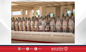 سمو الشيخ ناصر بن حمد آل خليفة يحضر طابور القائد للحرس الملكي