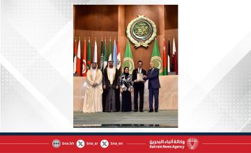 خلال حفل جائزة التميز الحكومي العربي 2025.. وزير شؤون البلديات والزراعة يتسلم جائزة التميز الحكومي العربي في فئة التكريم الخاص عن مشروع (البرنامج الوطني لتمكين المجتمعات من خلال التدريب الزراعي)