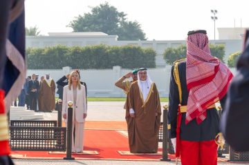 ميلوني في المنامة والخليج منفتح على علاقة استراتيجية مع روما ميلوني في المنامة والخليج منفتح على علاقة استراتيجية مع روما