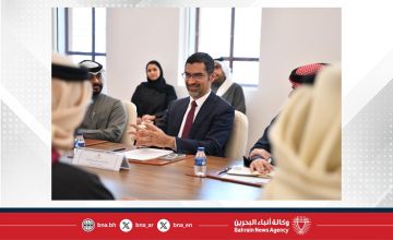 وزير شؤون البلديات والزراعة يلتقي منتسبي الدفعة الحادية عشرة من برنامج رئيس مجلس الوزراء لتنمية الكوادر الحكومية