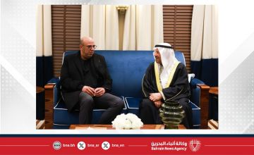 رئيس مجلس الشورى يستقبل رئيس مجلس المستشارين المغربي لدى وصوله إلى مملكة البحرين