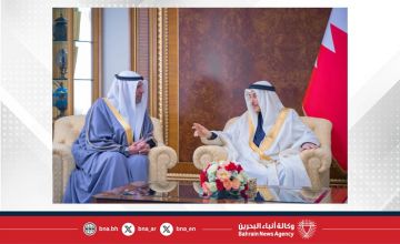الشيخ خالد بن عبد الله يلتقي وزير الخارجية الكويتي.. ويؤكد: العلاقات البحرينية الكويتية إرث تاريخي حي وشراكة استراتيجية متجذرة تجسد أسمى معاني الأخوة والترابط