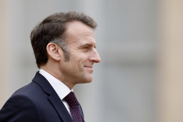 فرنسا والبحرين توقعان اتفاقية دفاع ثنائية لتعزيز التعاون العسكري وتبادل المعلومات