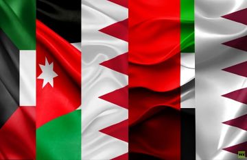 ردا على الهجوم الأمريكي الإسرائيلي.. صواريخ إيران تستهدف مواقع في 5 دول عربية ردا على الهجوم الأمريكي الإسرائيلي.. صواريخ إيران تستهدف مواقع في 5 دول عربية