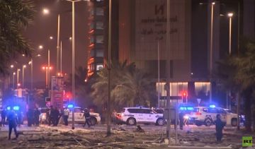 البحرين.. وزارة الخارجية تدين استمرار الاعتداءات الإيرانية على أراضي المملكة البحرين.. وزارة الخارجية تدين استمرار الاعتداءات الإيرانية على أراضي المملكة