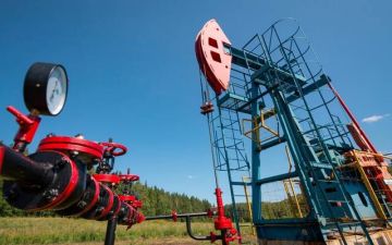 بنك أوف أمريكا يوصي ببيع النفط مع ارتفاع الأسعار العالمية بنك أوف أمريكا يوصي ببيع النفط مع ارتفاع الأسعار العالمية