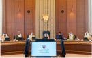 حكومة البحرين تبحث تداعيات الاعتداءات الإيرانية وتعتمد تطوير حظر العمل بالظهيرة