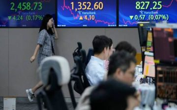 تراجع الأسهم الآسيوية متأثرة بارتفاع أسعار النفط وتباين نتائج الشركات