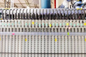 أمريكا تلاحق الصين في سباق البطاريات الفائقة 