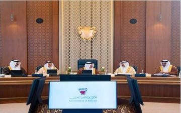 حكومة البحرين تصدر 3 قرارات وتتابع تداعيات الاعتداءات الإيرانية