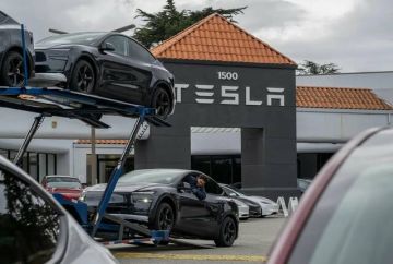 تباطؤ مبيعات تسلا مع غياب الحوافز الضريبية وتراجع الطلب العالمي