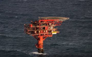 عقود النفط الأمريكية تسجل أكبر علاوة سعرية مع استمرار الحرب عقود النفط الأمريكية تسجل أكبر علاوة سعرية مع استمرار الحرب