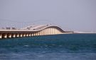 السعودية تعلن إغلاق جسر الملك فهد مع البحرين احترازيا 