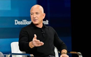 بيزوس يدعو لإلغاء ضرائب منخفضي الدخل ويتجاهل فقاعة الذكاء الاصطناعي بيزوس يدعو لإلغاء ضرائب منخفضي الدخل ويتجاهل فقاعة الذكاء الاصطناعي