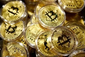 تدفقات صناديق البيتكوين تسجل أعلى مستوى في 4 أشهر تدفقات صناديق البيتكوين تسجل أعلى مستوى في 4 أشهر