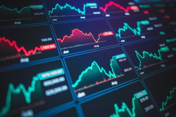تراجع معظم بورصات الخليج وسط مخاوف من تشديد السياسة النقدية الأمريكية تراجع معظم بورصات الخليج وسط مخاوف من تشديد السياسة النقدية الأمريكية
