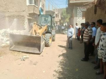 إزالة 6 حالات بناء مخالف في البياضية بالأقصر