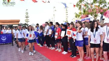 رئيس مدينة العلمين يكشف تفاصيل إقامة بطولة العالم للسباحة بالزعانف بمارينا