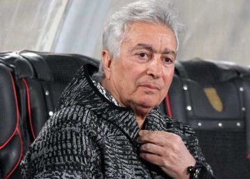 عيب أوي .. رد ناري من أيمن يونس على تصريحات ثروت سويلم ضد حلمي طولان  عيب أوي .. رد ناري من أيمن يونس على تصريحات ثروت سويلم ضد حلمي طولان