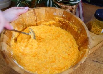 لنكهة مميزة.. اسلقي البطاطس في مرقة الدجاج بدلا من الماء( النتيجة مذهلة) لنكهة مميزة.. اسلقي البطاطس في مرقة الدجاج بدلا من الماء( النتيجة مذهلة)