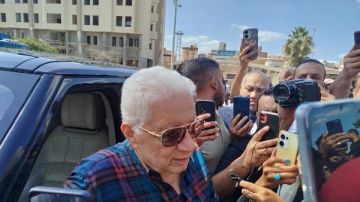 مرتضى منصور يتقدم بأوراق ترشحه في انتخابات مجلس النواب 2025 مرتضى منصور يتقدم بأوراق ترشحه في انتخابات مجلس النواب 2025