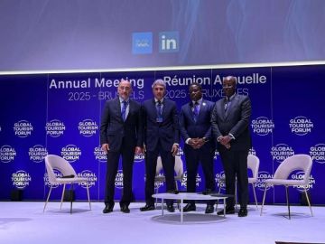 وزير السياحة والآثار يشارك كمتحدث رئيسي في جلسة نقاشية مخصصة لقارة أفريقيا