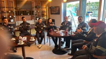 السفير المصري في تشيلي يطمئن على بعثة الدراجات ويزور ابتسام زايد بعد إصابتها الخطيرة السفير المصري في تشيلي يطمئن على بعثة الدراجات ويزور ابتسام زايد بعد إصابتها الخطيرة